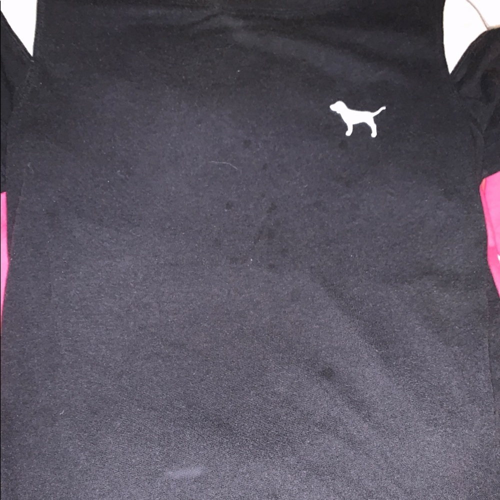 pink(brand name) t-shirt